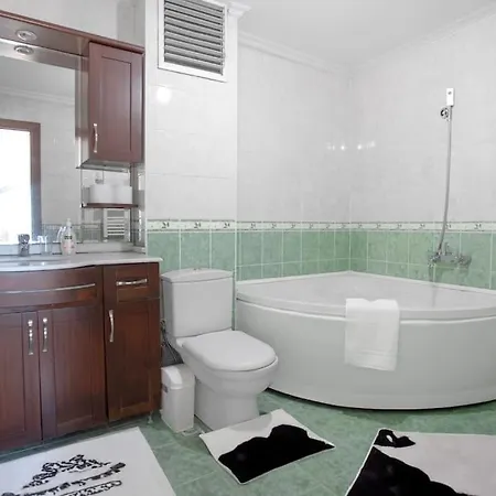 Apartament معلق في منطقه هادئه *